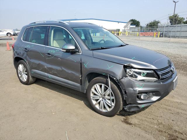 Photo 3 VIN: WVGAV7AXXCW002619 - VOLKSWAGEN TIGUAN 