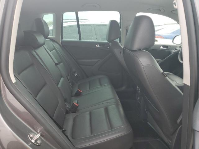 Photo 10 VIN: WVGAV7AXXCW004483 - VOLKSWAGEN TIGUAN S 