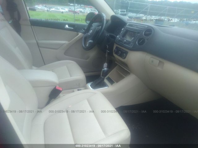 Photo 4 VIN: WVGAV7AXXCW094959 - VOLKSWAGEN TIGUAN 