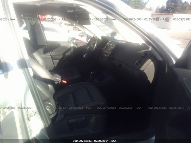 Photo 4 VIN: WVGAV7AXXCW522769 - VOLKSWAGEN TIGUAN 