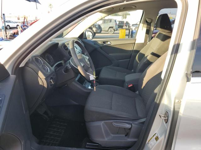 Photo 6 VIN: WVGAV7AXXCW525929 - VOLKSWAGEN TIGUAN 