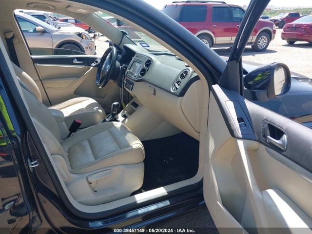 Photo 4 VIN: WVGAV7AXXCW536011 - VOLKSWAGEN TIGUAN 