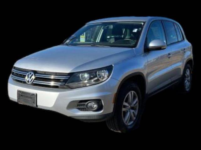 Photo 1 VIN: WVGAV7AXXCW586651 - VOLKSWAGEN TIGUAN 