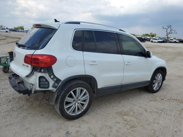 Photo 2 VIN: WVGAV7AXXFW507869 - VOLKSWAGEN TIGUAN S 