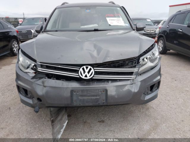 Photo 5 VIN: WVGAV7AXXGW584341 - VOLKSWAGEN TIGUAN 