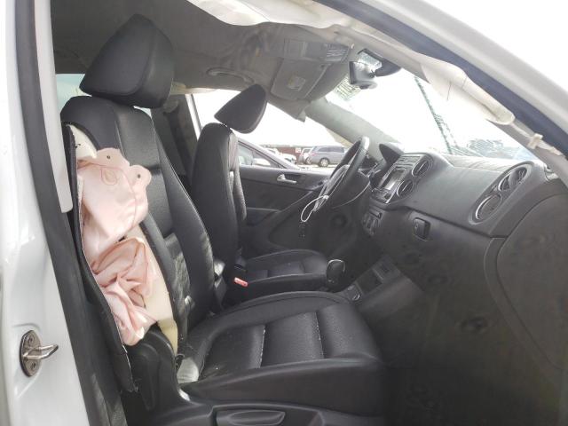 Photo 4 VIN: WVGAV7AXXGW591225 - VOLKSWAGEN TIGUAN S 