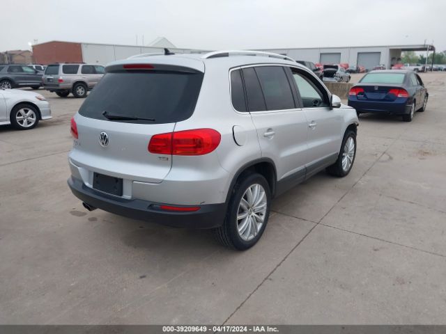 Photo 3 VIN: WVGAV7AXXGW606533 - VOLKSWAGEN TIGUAN 