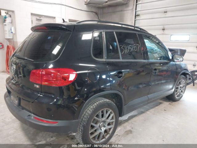 Photo 3 VIN: WVGAV7AXXGW611411 - VOLKSWAGEN TIGUAN 