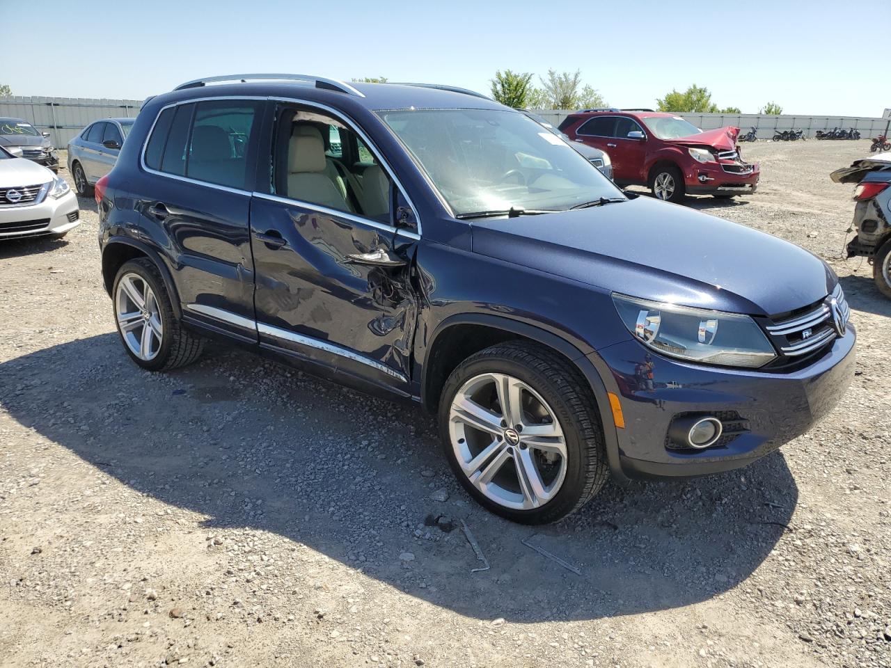 Photo 3 VIN: WVGAV7AXXGW614034 - VOLKSWAGEN TIGUAN 