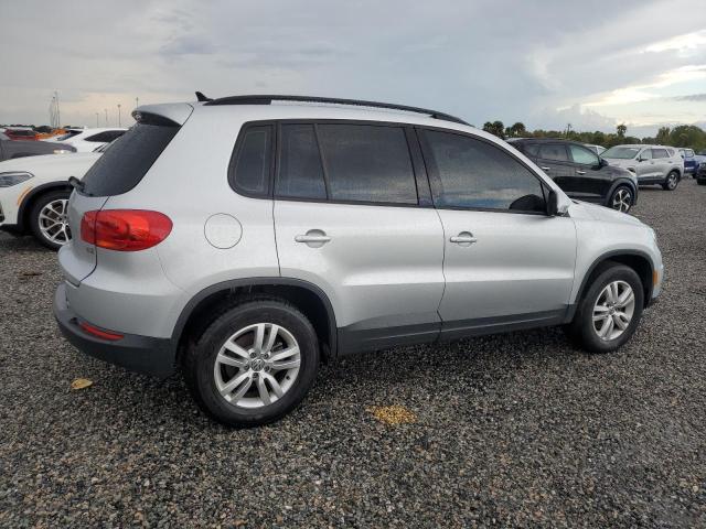 Photo 2 VIN: WVGAV7AXXHK022657 - VOLKSWAGEN TIGUAN S 