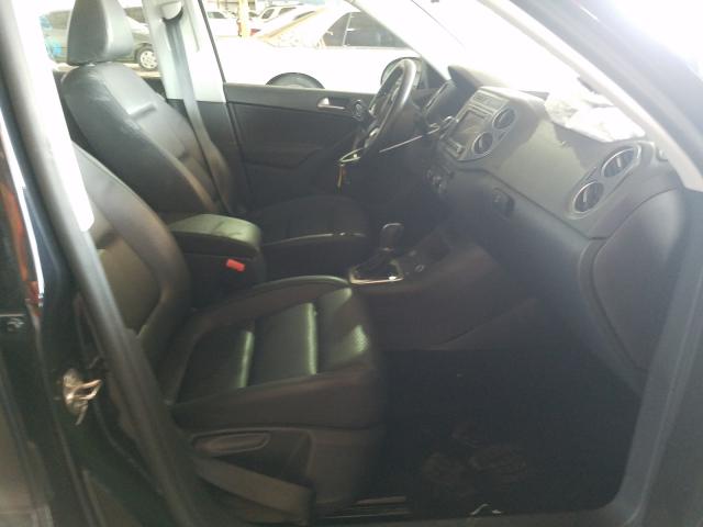 Photo 4 VIN: WVGAV7AXXHK025428 - VOLKSWAGEN TIGUAN 