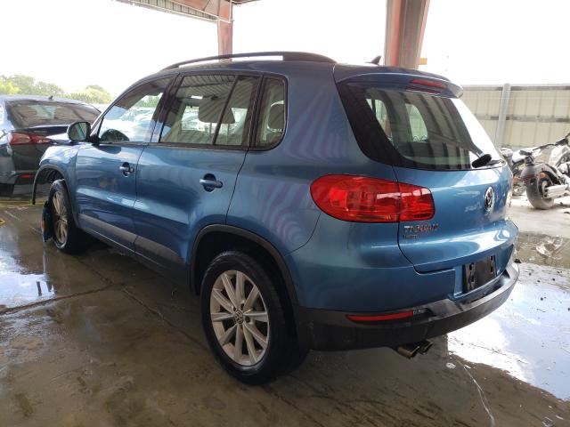 Photo 2 VIN: WVGAV7AXXHK046408 - VOLKSWAGEN TIGUAN 