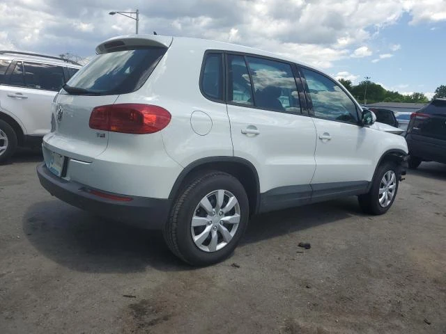 Photo 2 VIN: WVGAV7AXXHK049406 - VOLKSWAGEN TIGUAN S 