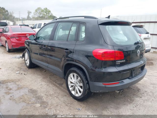 Photo 2 VIN: WVGAV7AXXHK052029 - VOLKSWAGEN TIGUAN 