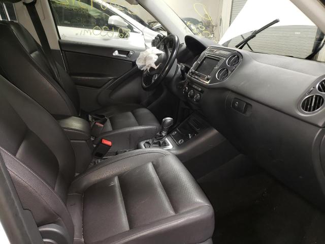 Photo 4 VIN: WVGAV7AXXHW509852 - VOLKSWAGEN TIGUAN S 