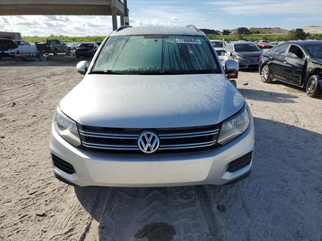 Photo 4 VIN: WVGAV7AXXJK005279 - VOLKSWAGEN TIGUAN 