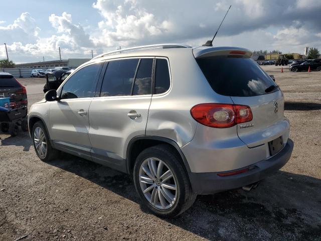 Photo 1 VIN: WVGAV9AX0AW510428 - VOLKSWAGEN TIGUAN S 