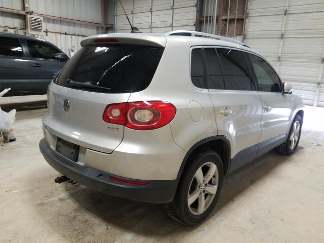 Photo 3 VIN: WVGAV9AX1AW532924 - VOLKSWAGEN TIGUAN 