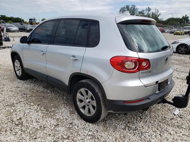 Photo 2 VIN: WVGAV9AX3AW530415 - VOLKSWAGEN TIGUAN S 