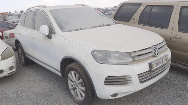 Photo 6 VIN: WVGBC27PXCD060584 - VOLKSWAGEN TOUAREG 