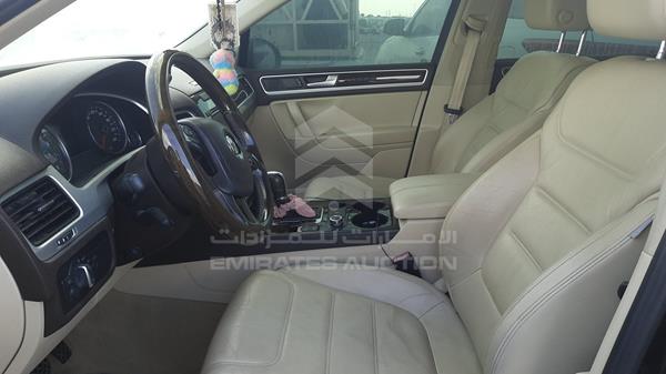 Photo 10 VIN: WVGBC2BP1ED006763 - VOLKSWAGEN TOUAREG 