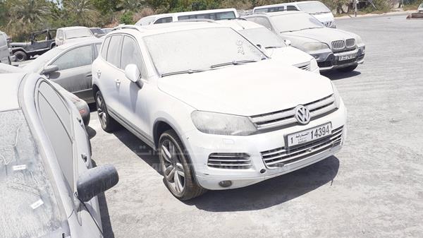 Photo 9 VIN: WVGBC2BP2DD004597 - VOLKSWAGEN TOUAREG 