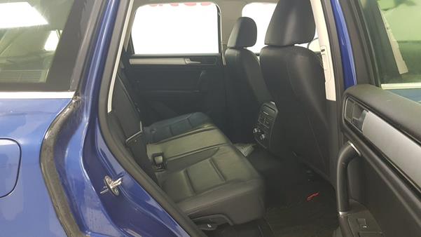 Photo 19 VIN: WVGBC2BP3GD002085 - VOLKSWAGEN TOUAREG 