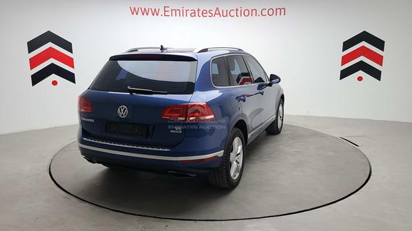 Photo 17 VIN: WVGBC2BP7GD009170 - VOLKSWAGEN TOUAREG 