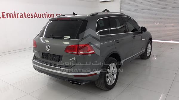 Photo 8 VIN: WVGBC2BP8GD002986 - VOLKSWAGEN TOUAREG 