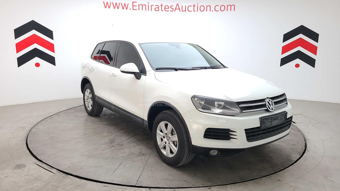 Photo 2 VIN: WVGBC2BP9DD000174 - VOLKSWAGEN TOUAREG 