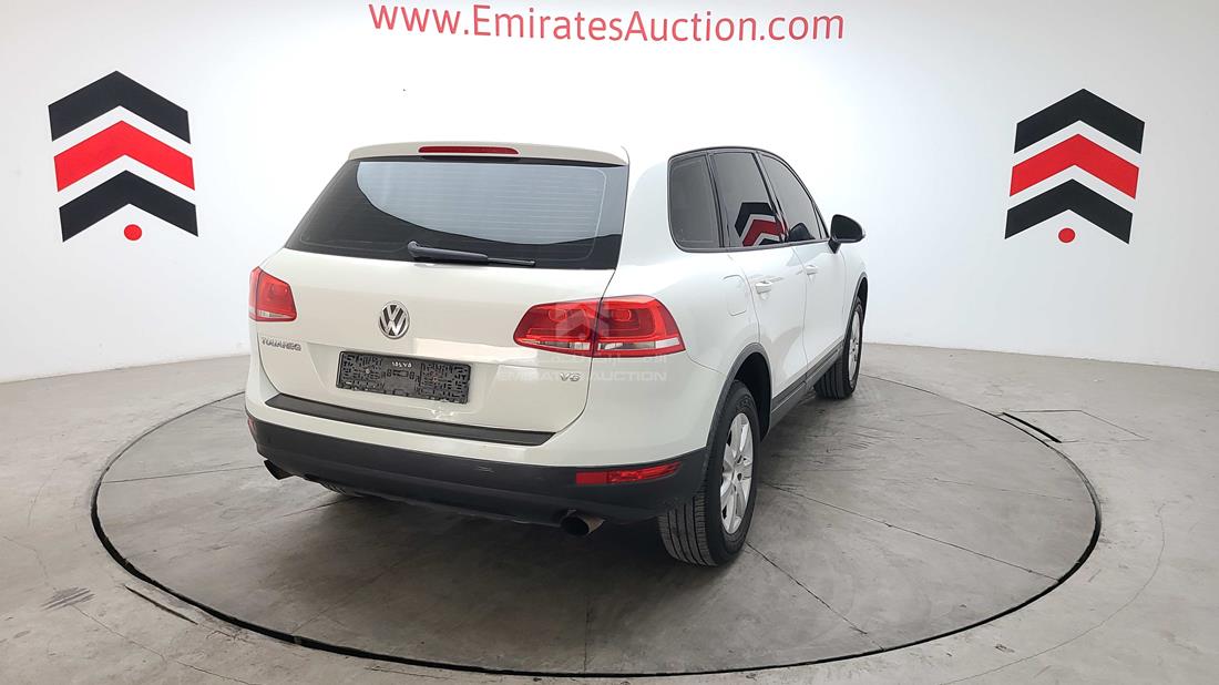 Photo 13 VIN: WVGBC2BP9DD000174 - VOLKSWAGEN TOUAREG 