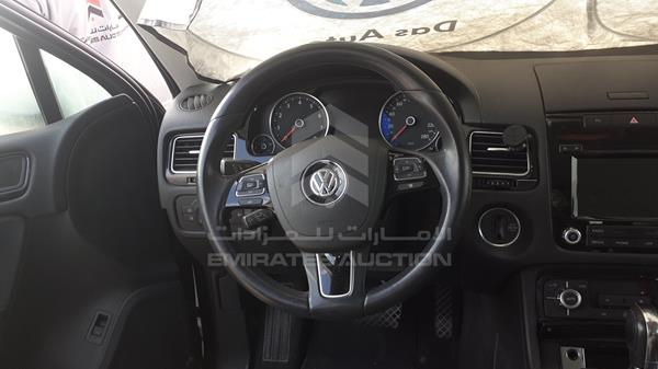 Photo 11 VIN: WVGBC2BP9FD000131 - VOLKSWAGEN TOUAREG 