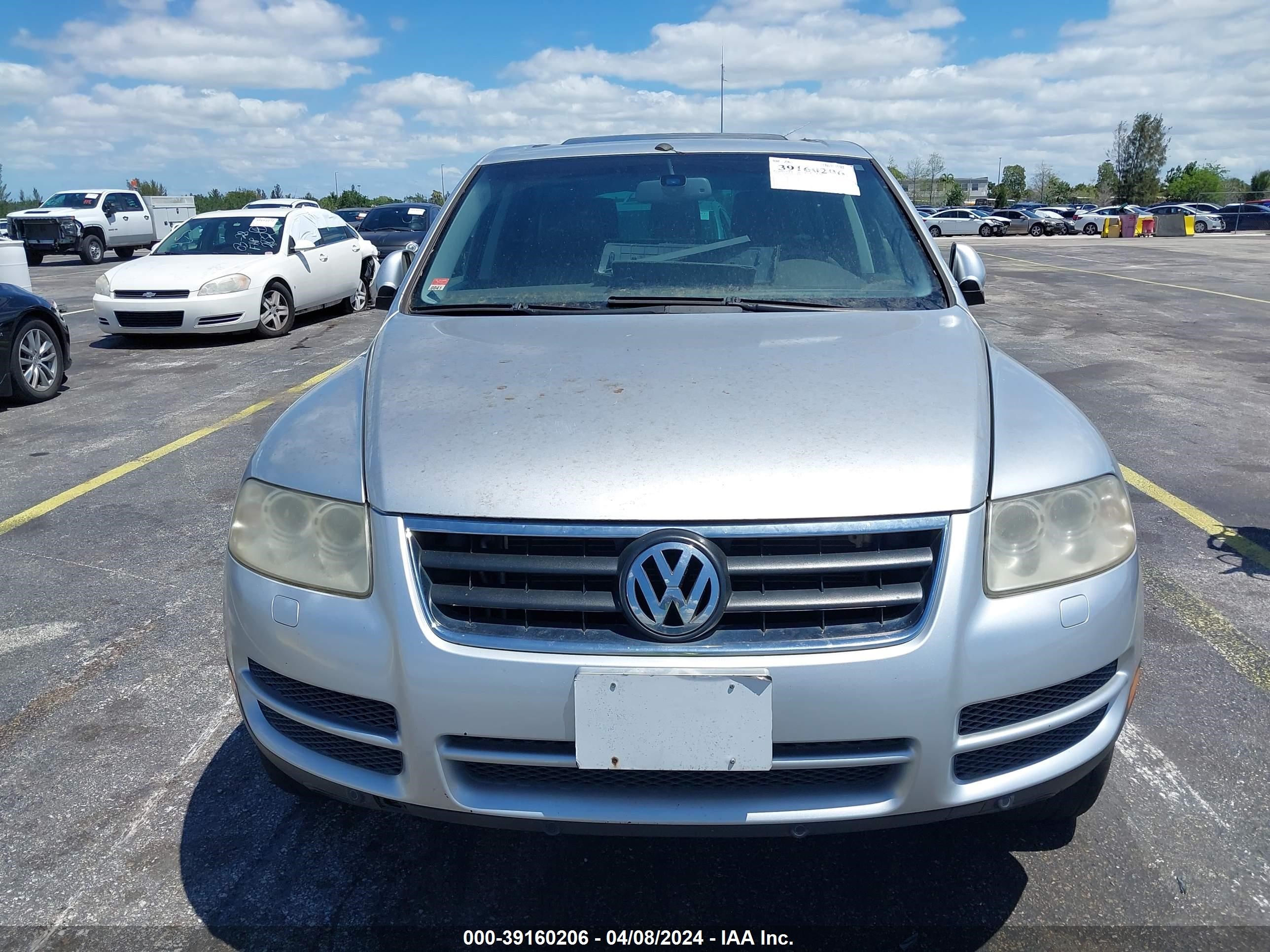 Photo 5 VIN: WVGBC67L54D017275 - VOLKSWAGEN TOUAREG 