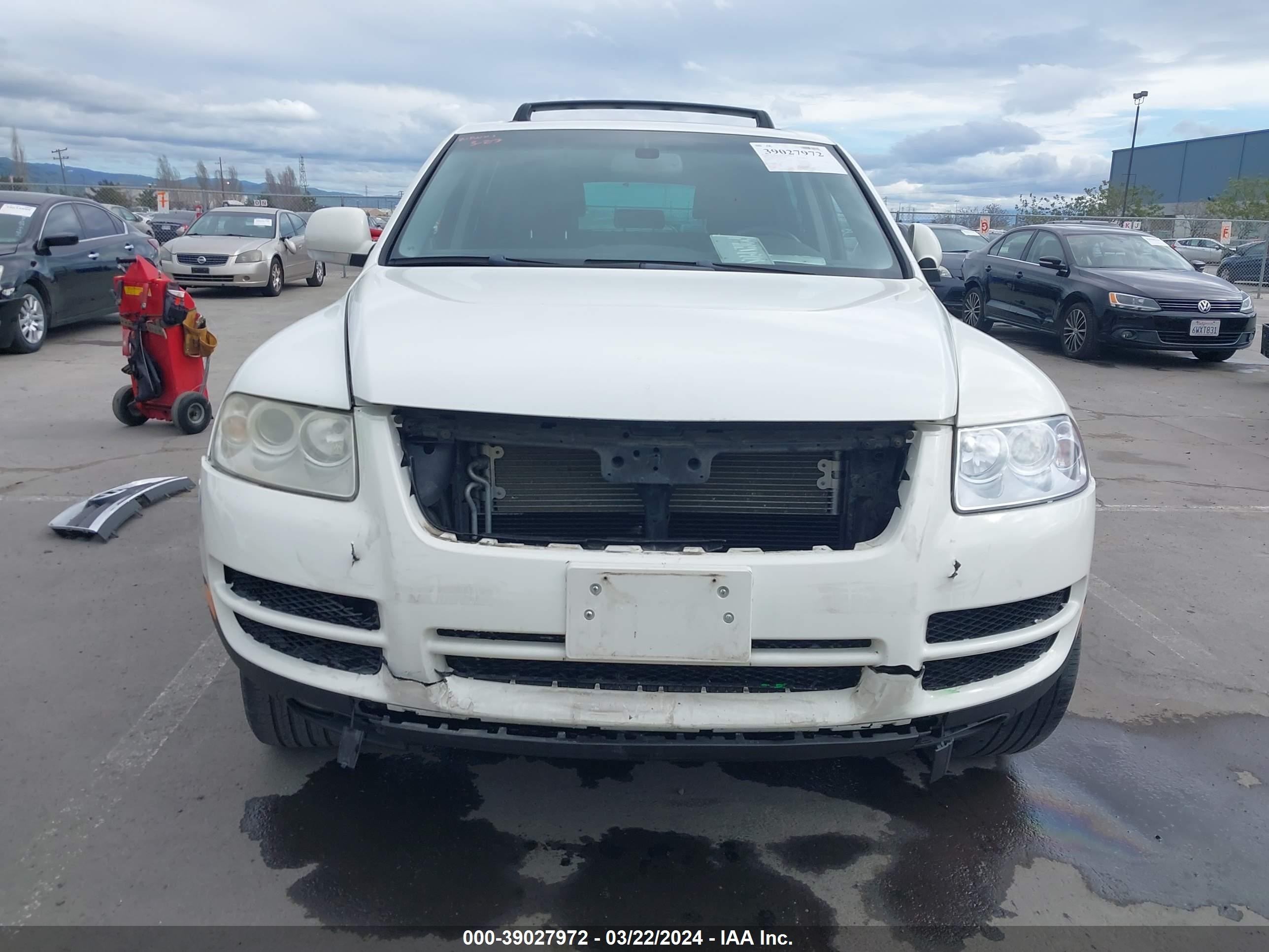 Photo 12 VIN: WVGBC77L34D070465 - VOLKSWAGEN TOUAREG 