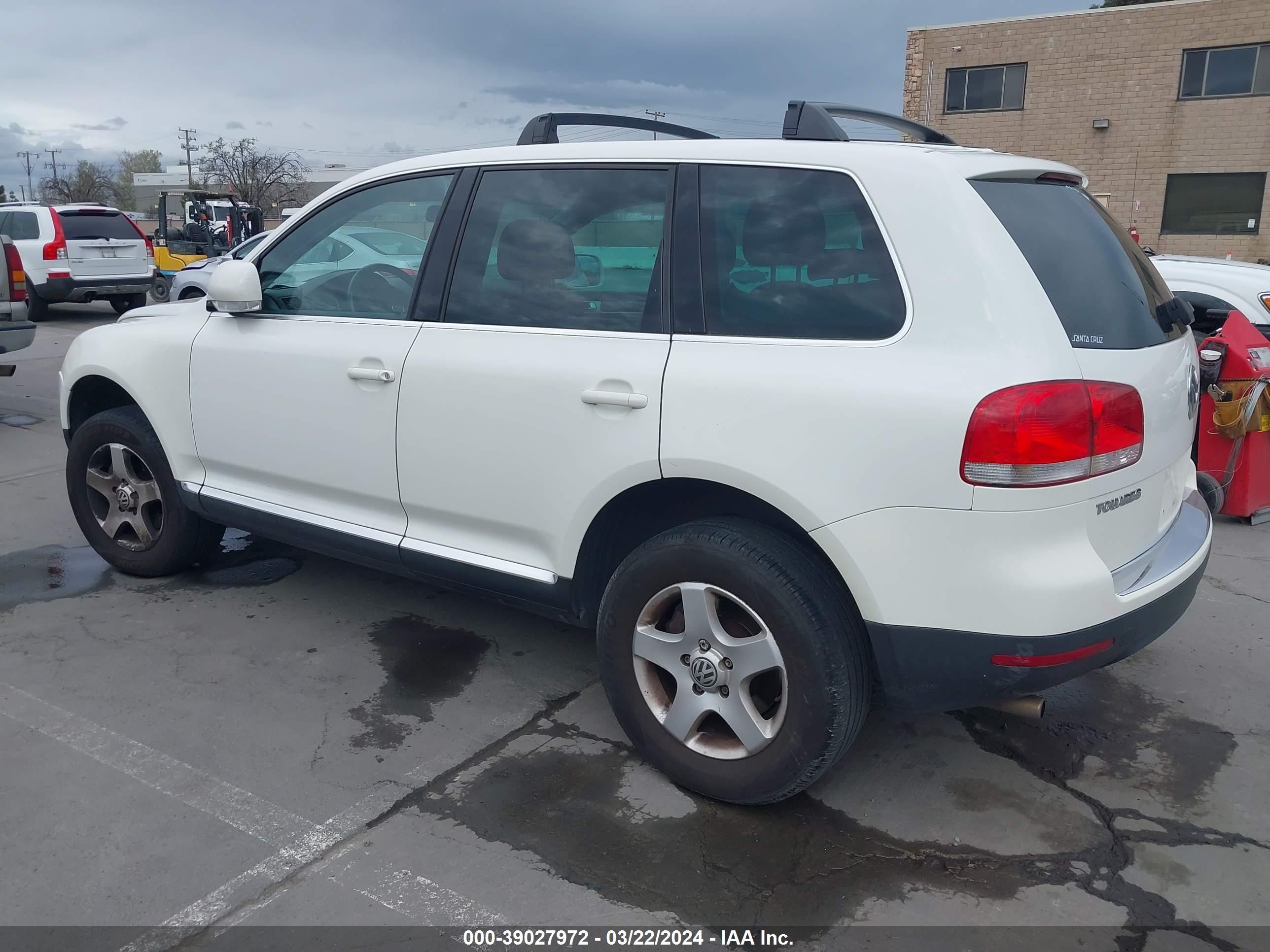 Photo 2 VIN: WVGBC77L34D070465 - VOLKSWAGEN TOUAREG 