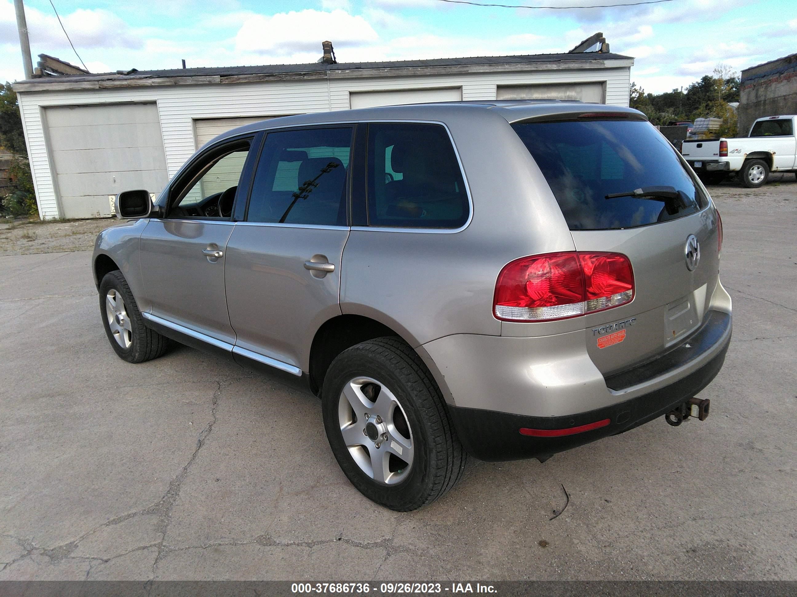 Photo 2 VIN: WVGBC77L64D046872 - VOLKSWAGEN TOUAREG 