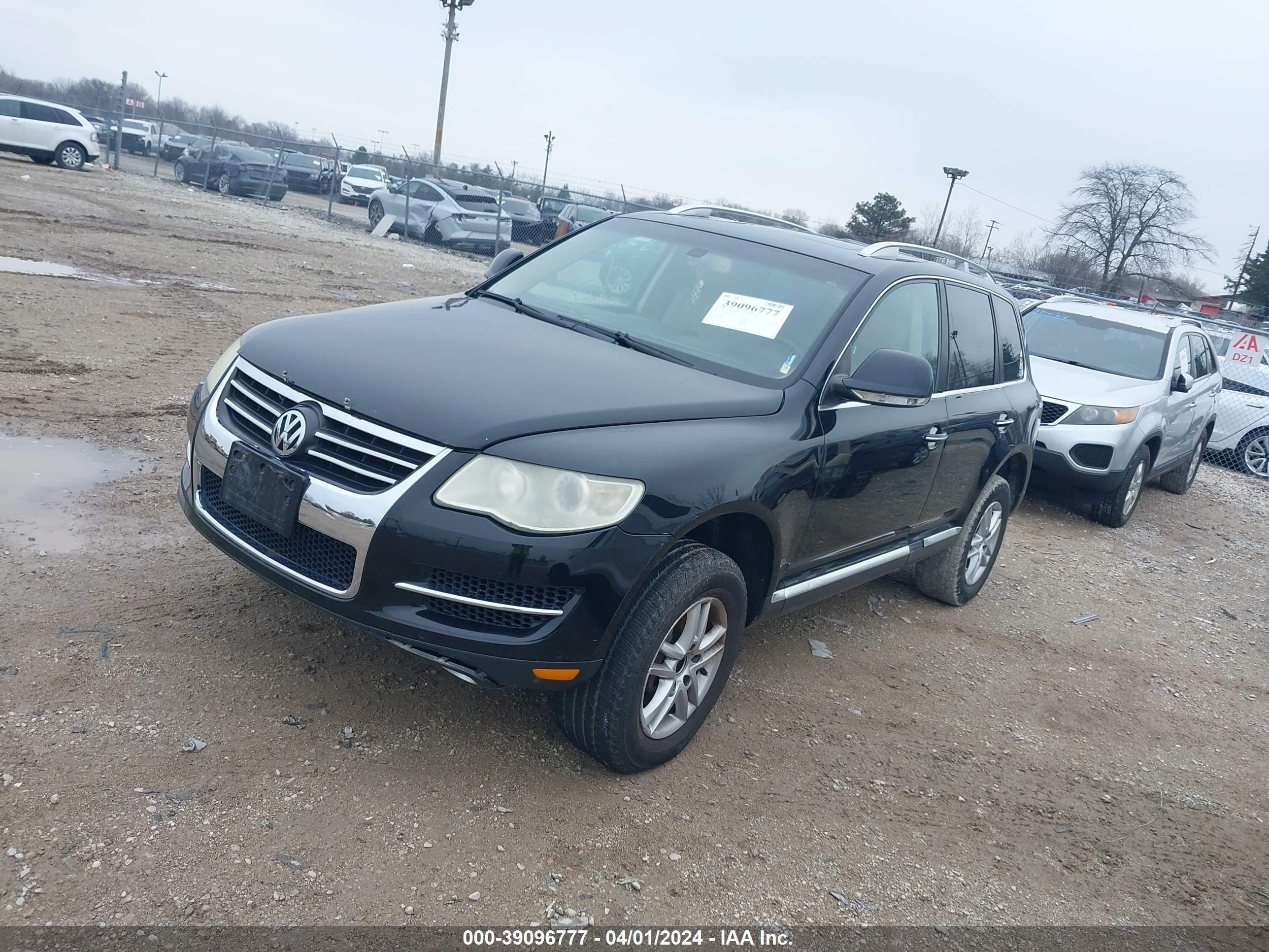 Photo 1 VIN: WVGBE77L08D002818 - VOLKSWAGEN TOUAREG 