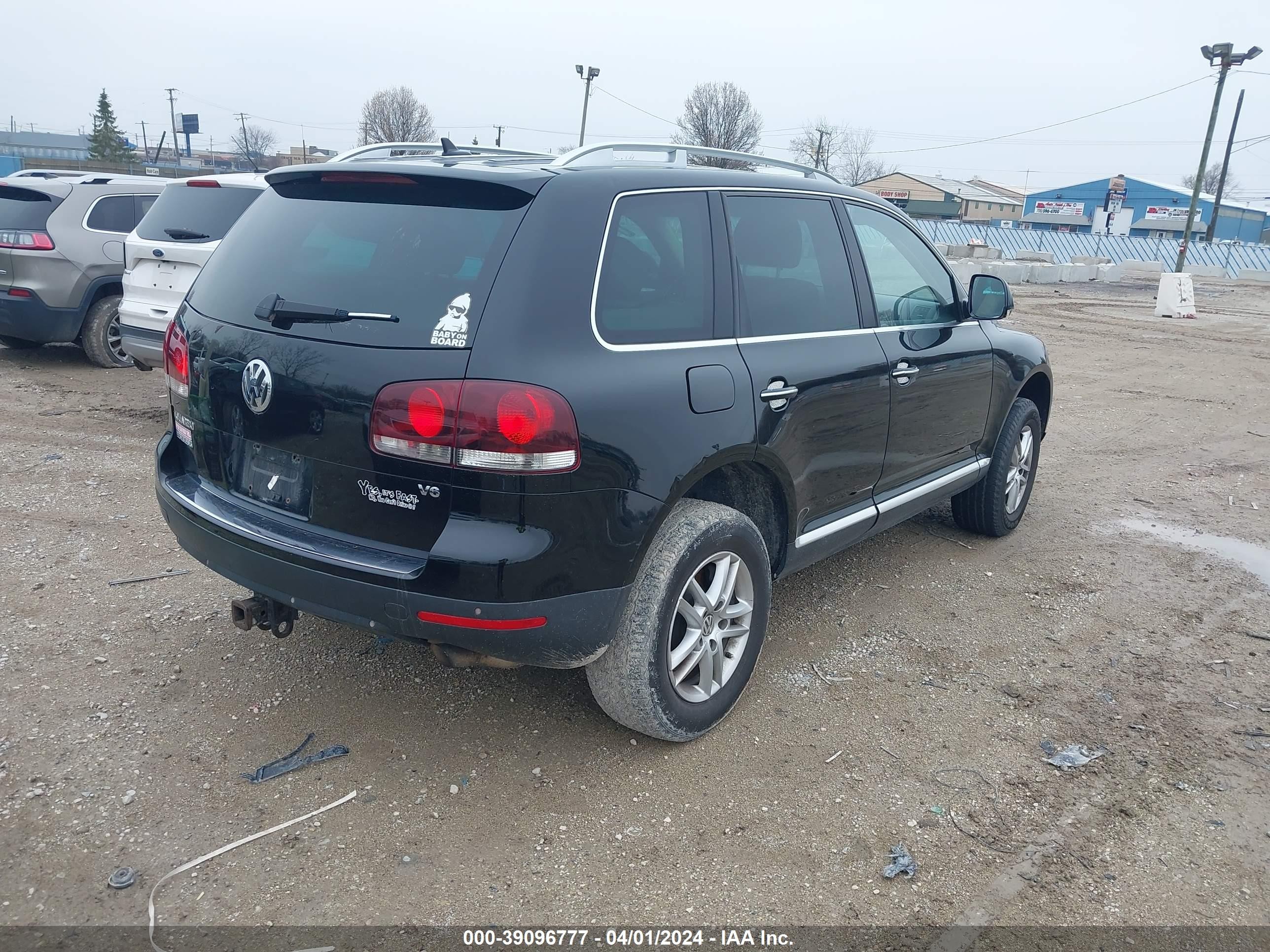 Photo 3 VIN: WVGBE77L08D002818 - VOLKSWAGEN TOUAREG 