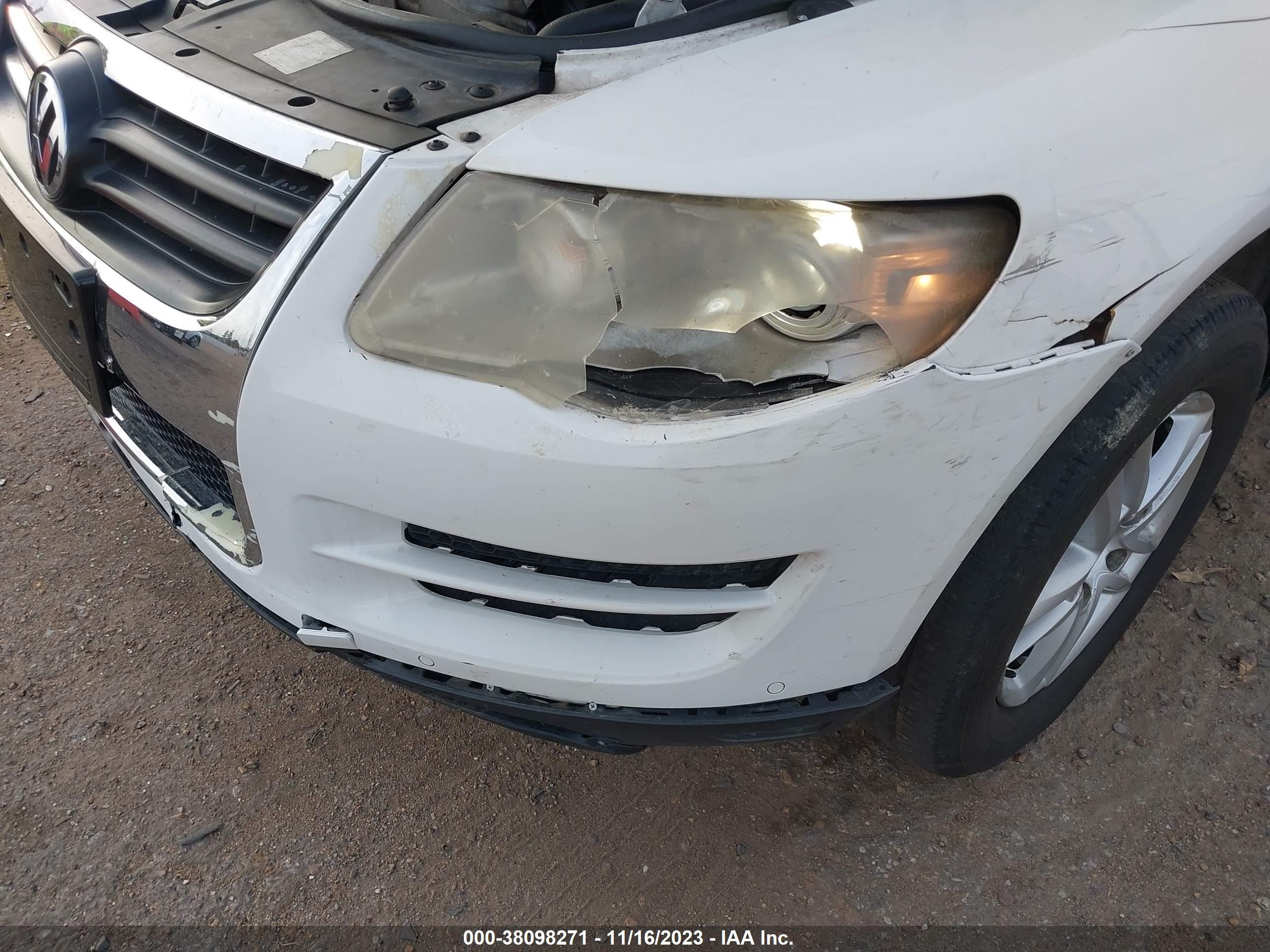 Photo 5 VIN: WVGBE77L19D007480 - VOLKSWAGEN TOUAREG 