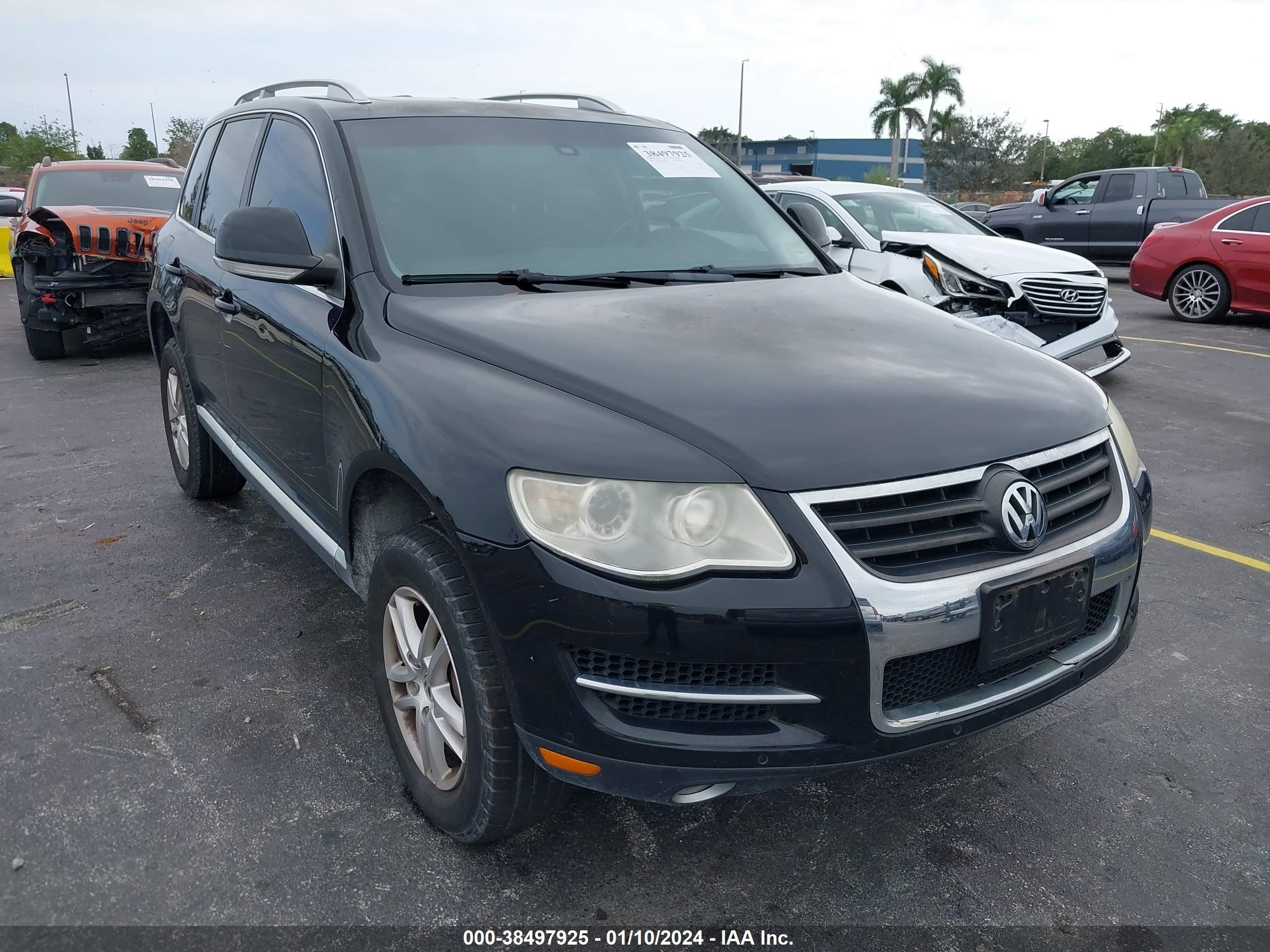 Photo 5 VIN: WVGBE77L48D060561 - VOLKSWAGEN TOUAREG 