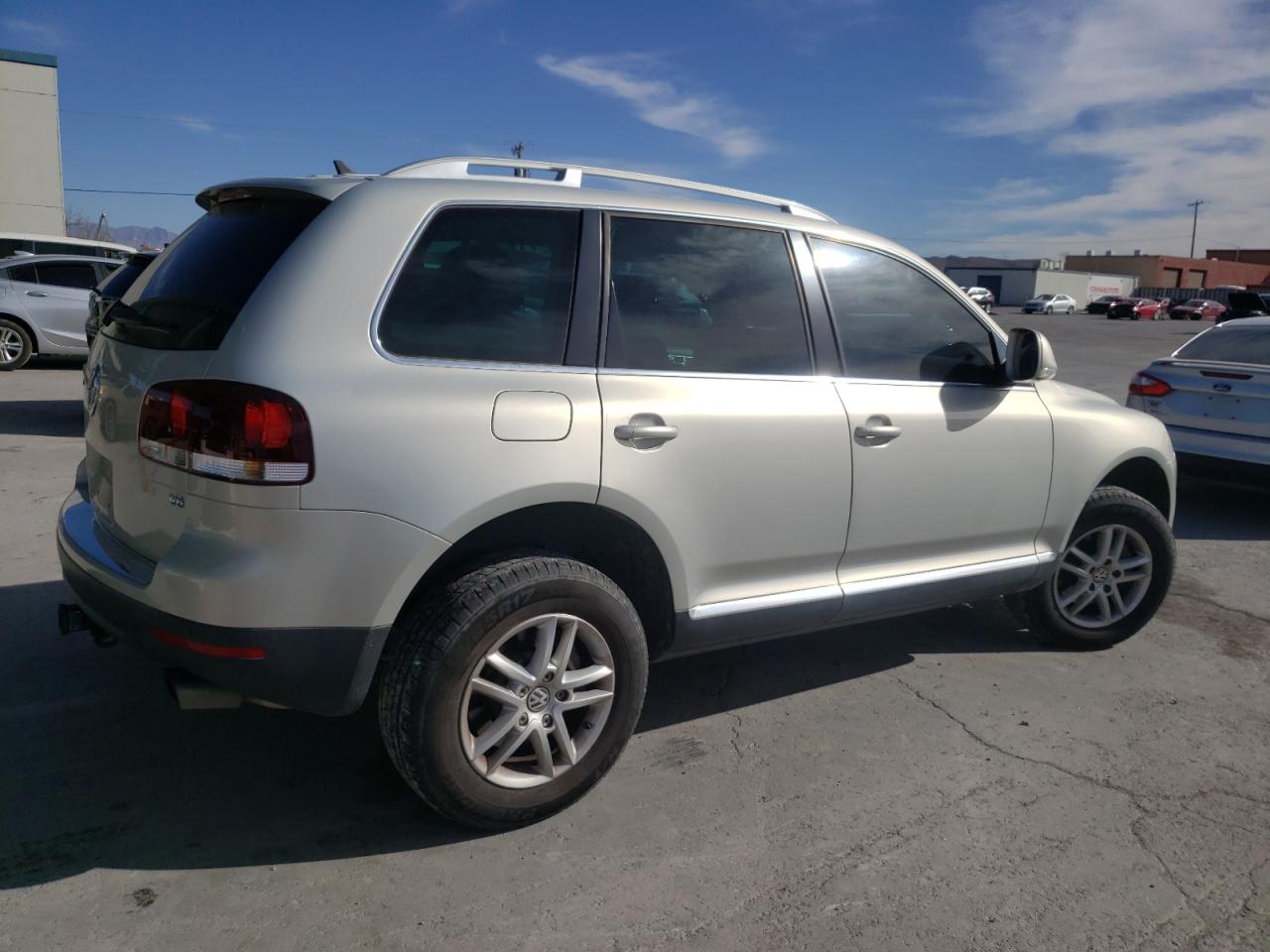 Photo 2 VIN: WVGBE77L49D019817 - VOLKSWAGEN TOUAREG 