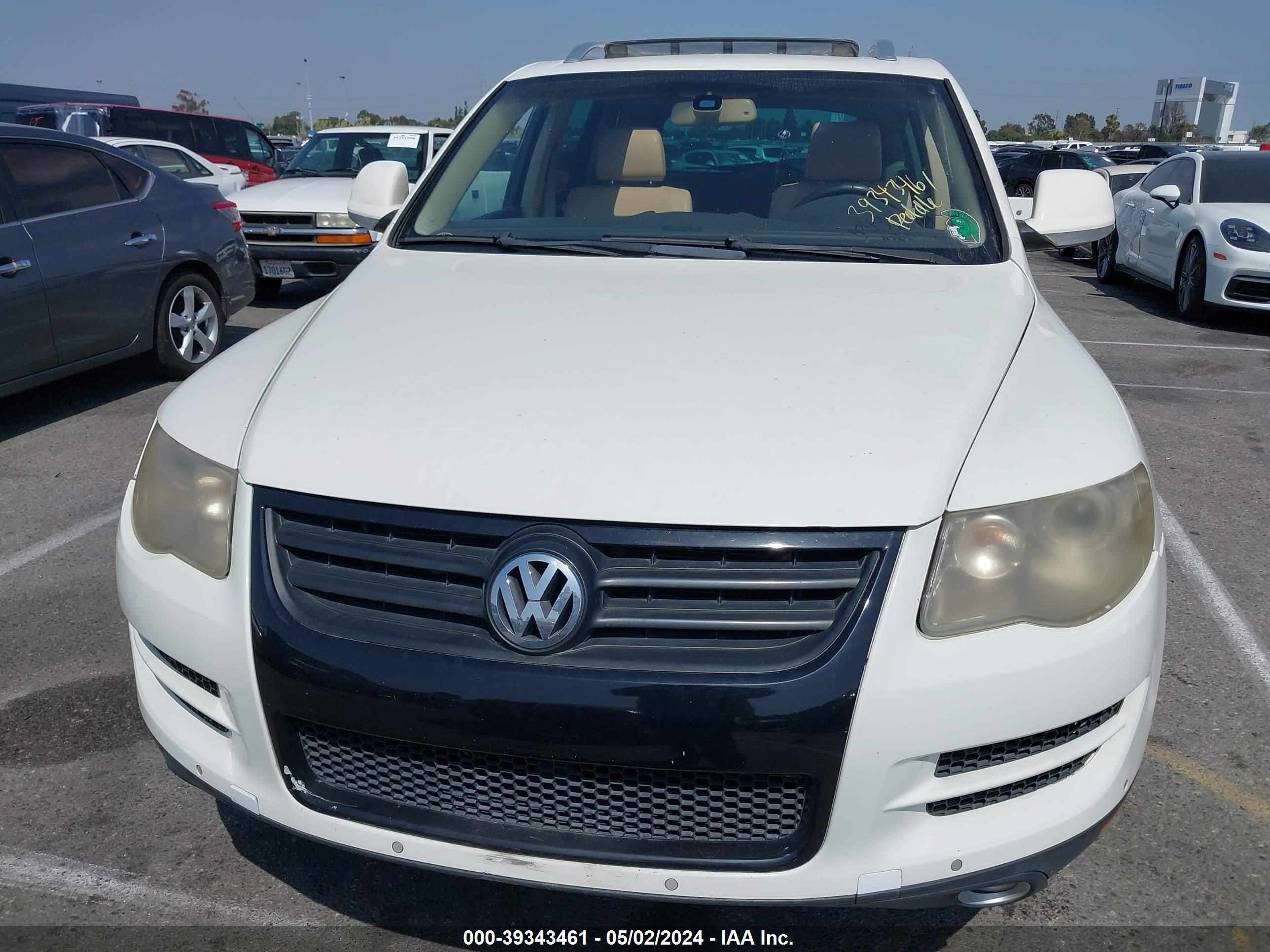 Photo 5 VIN: WVGBE77L58D043624 - VOLKSWAGEN TOUAREG 