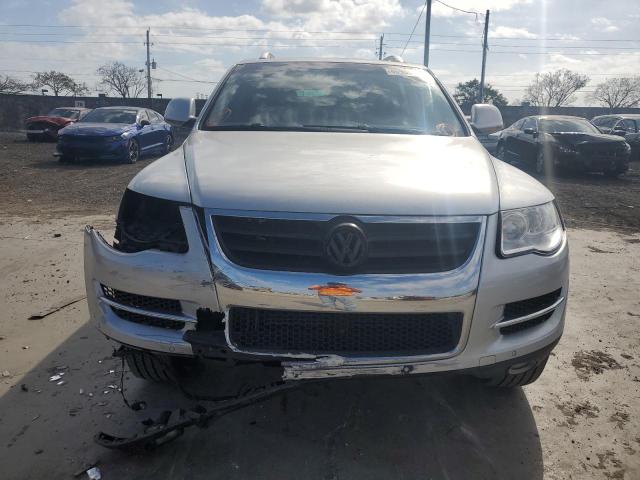 Photo 4 VIN: WVGBE77L59D016733 - VOLKSWAGEN TOUAREG 