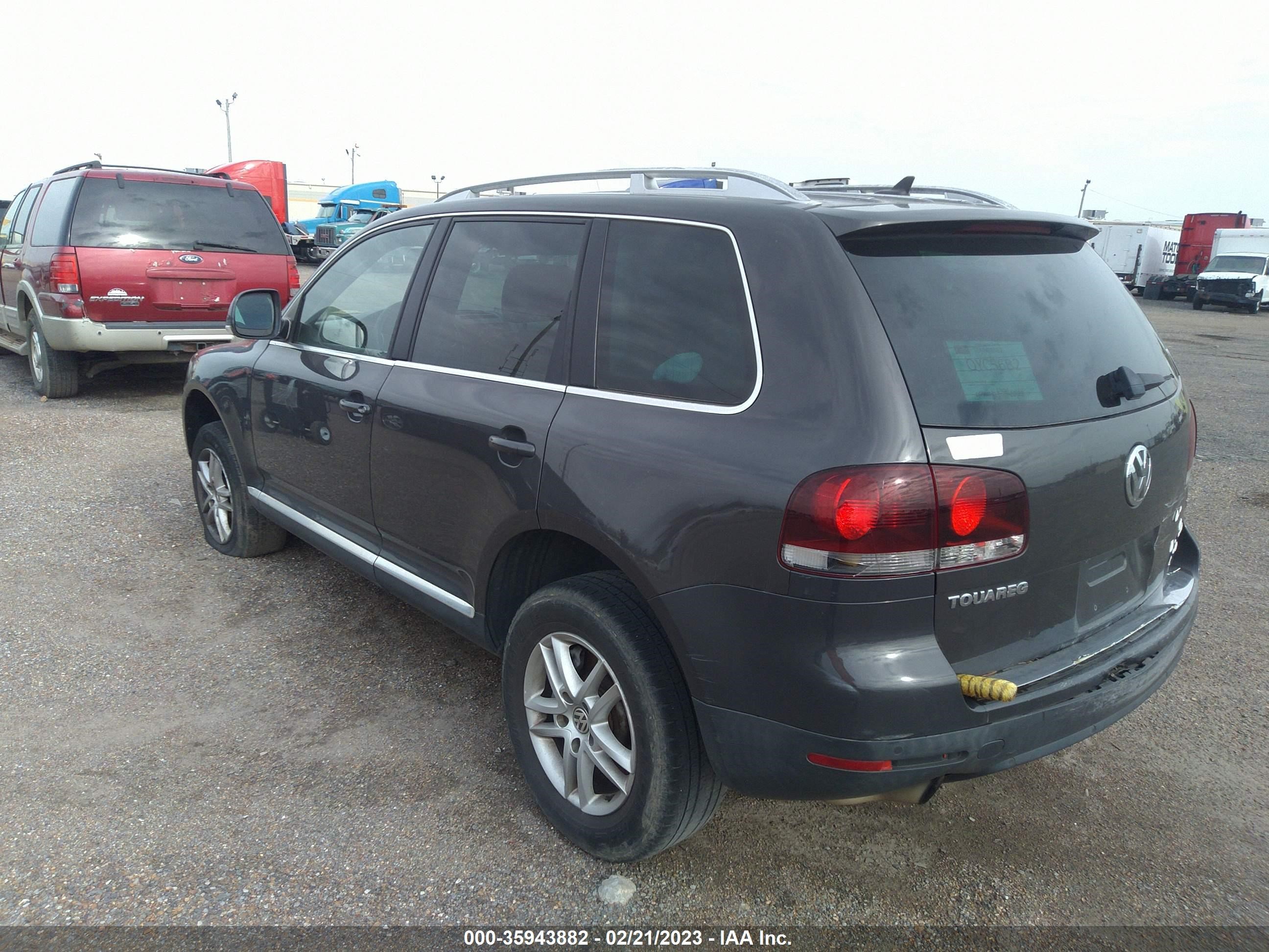 Photo 2 VIN: WVGBE77L98D044999 - VOLKSWAGEN TOUAREG 