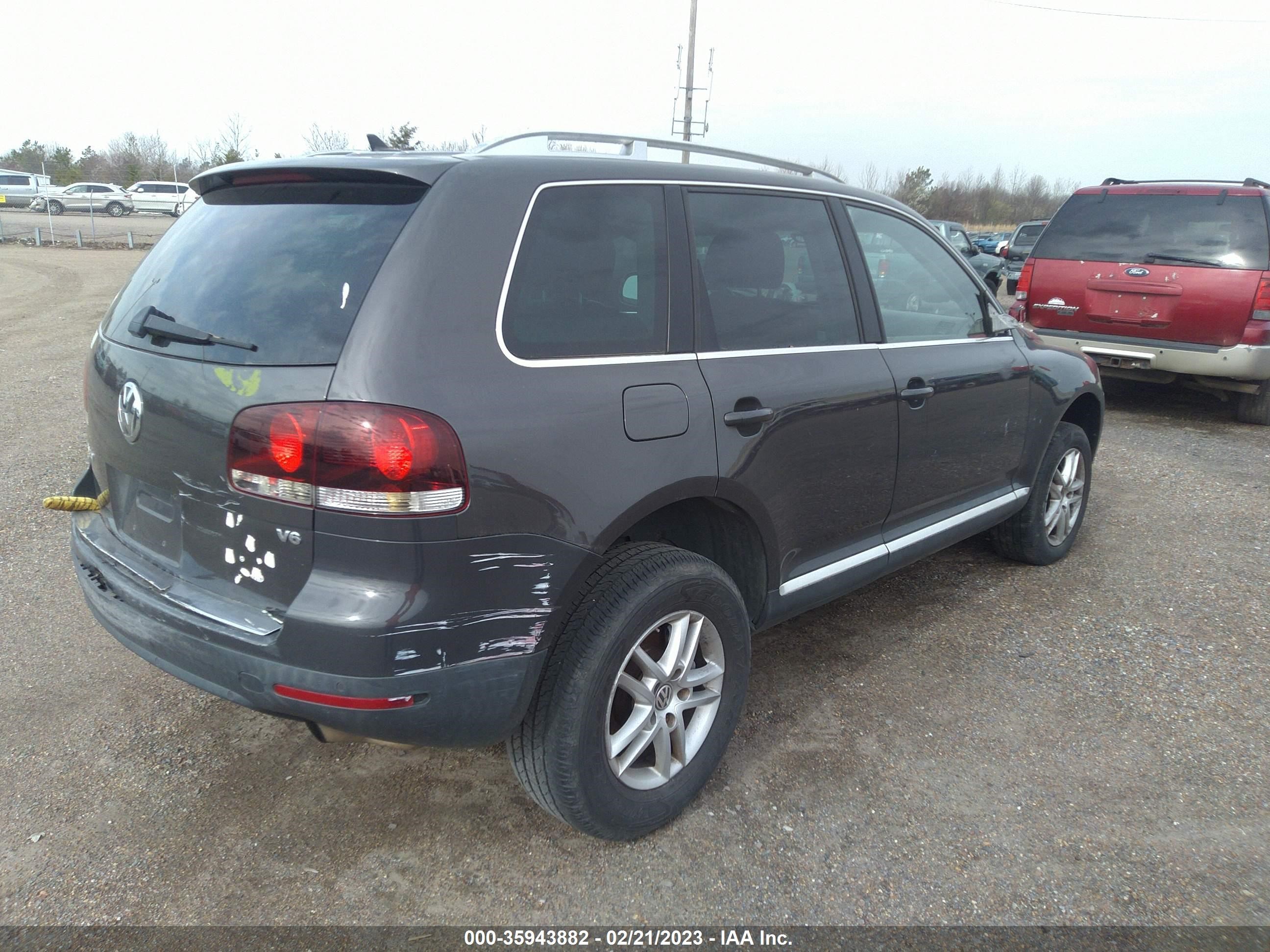 Photo 3 VIN: WVGBE77L98D044999 - VOLKSWAGEN TOUAREG 