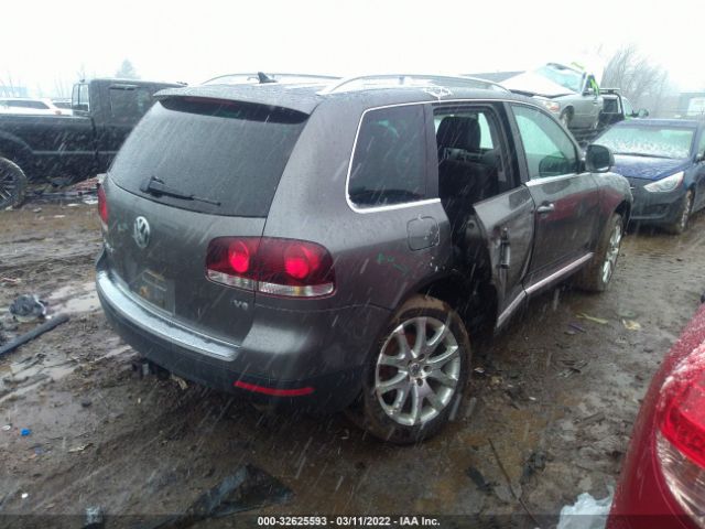 Photo 3 VIN: WVGBF7A93AD002022 - VOLKSWAGEN TOUAREG 