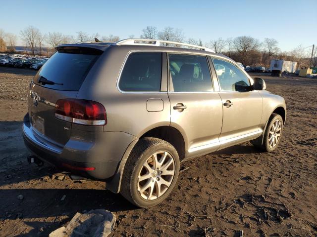 Photo 2 VIN: WVGBF7A93AD003445 - VOLKSWAGEN TOUAREG 