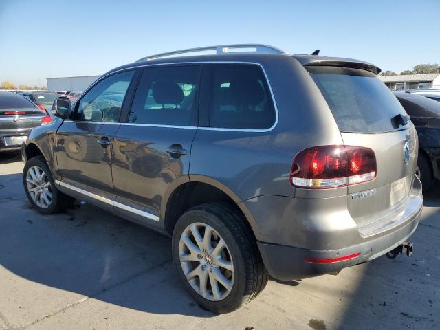 Photo 1 VIN: WVGBF7A93AD003753 - VOLKSWAGEN TOUAREG 