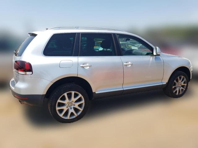 Photo 2 VIN: WVGBF7A97AD003464 - VOLKSWAGEN TOUAREG 