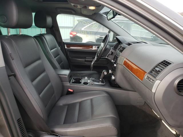 Photo 4 VIN: WVGBF7A99AD001991 - VOLKSWAGEN TOUAREG V6 